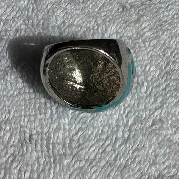 Bold Silver Tone & Enamel Teal Statement Ring, Size 8 - Picture 7 of 10